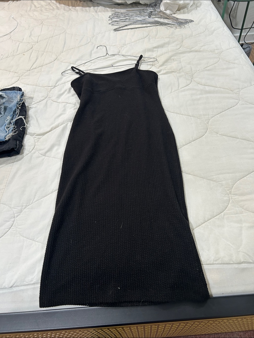 Forever 21 Black Ribbed Spaghetti-Strap Maxi Dress with Slim Silhouette